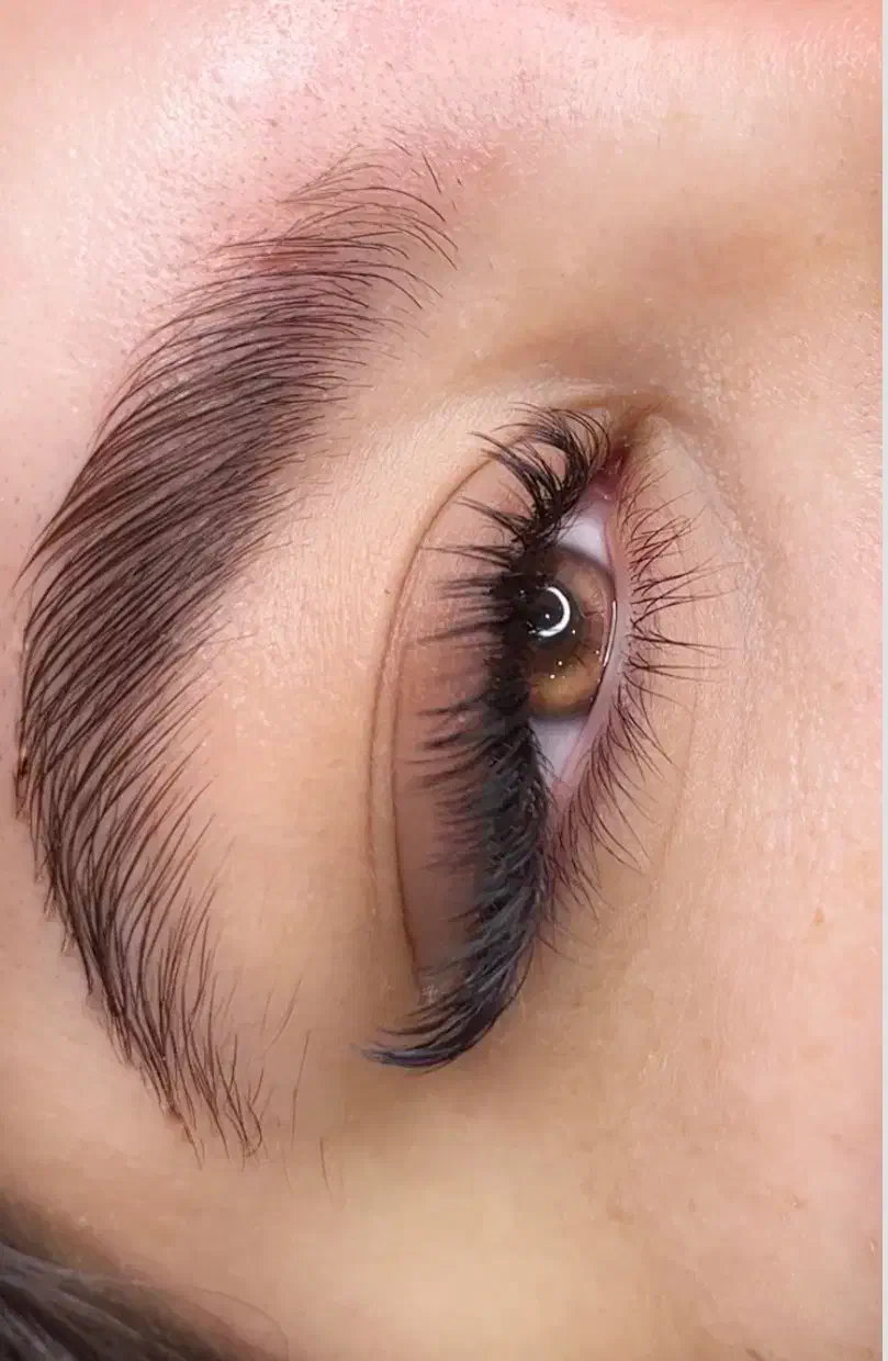 اموزش و خدمات اکستنشن  و لیفت مژه و ابرو|خدمات آرایشگری و زیبایی|پرند, فاز ۴|دیوار