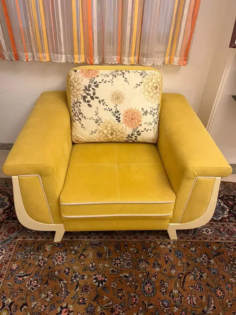 مبلمان|مبلمان خانگی و میز عسلی|اردکان, |دیوار