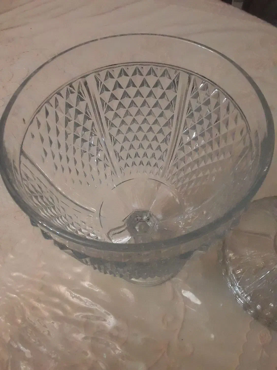 دو عدد کریستال|ظروف سرو و پذیرایی|تبریز, |دیوار