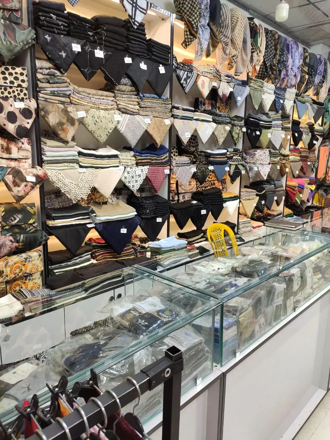 واگذاری اجناس،شال وروسری|لباس|قم, ارم|دیوار