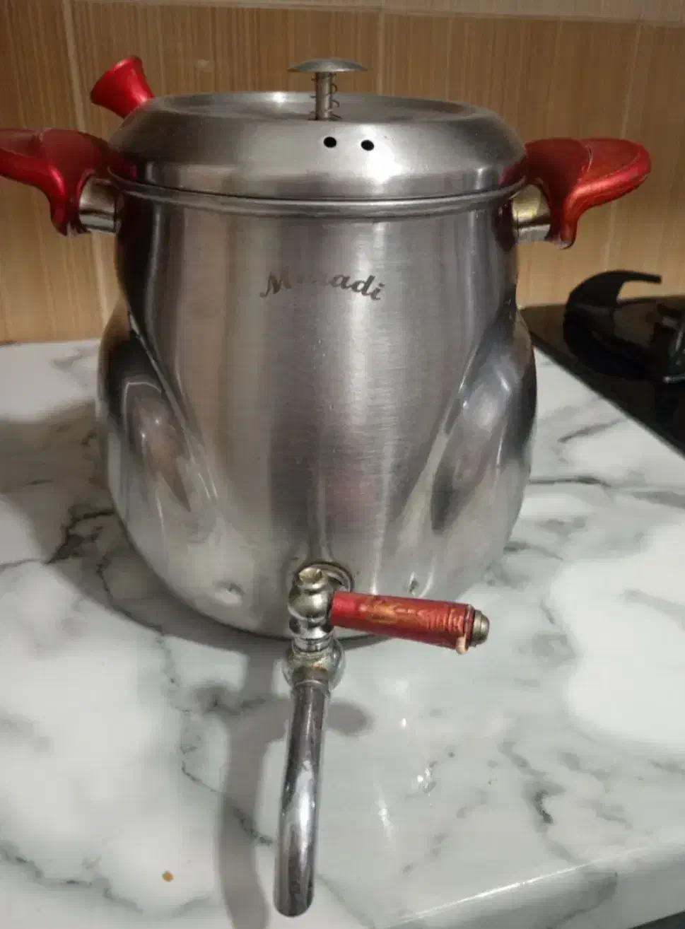 کتری|قوری، کتری، قهوه‌ساز دستی|دلیجان, |دیوار