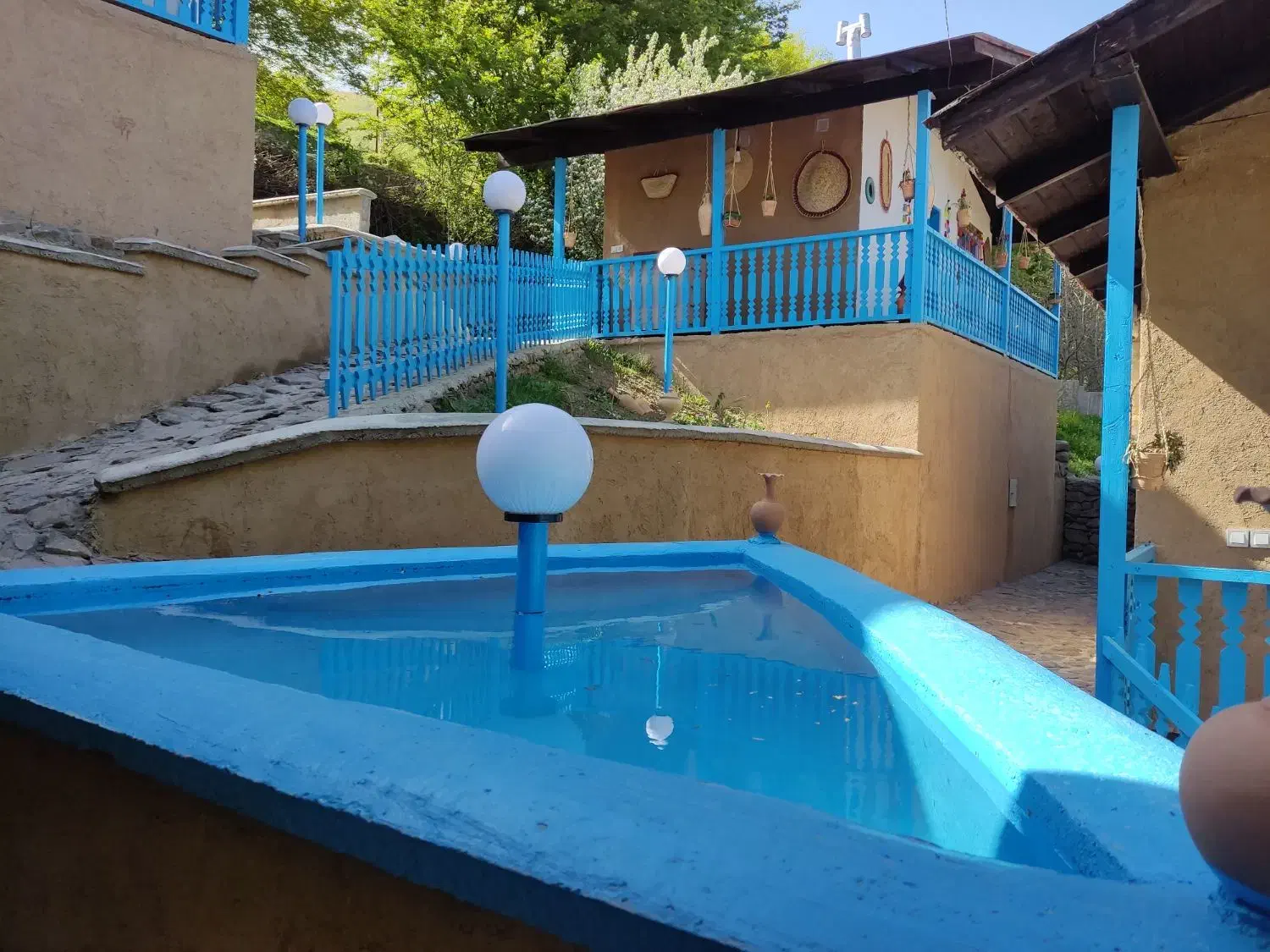 واحد اجاره ای روزانه - جاده چالوس|اجارهٔ کوتاه‌مدت آپارتمان و سوئیت|مرزن‌آباد, |دیوار