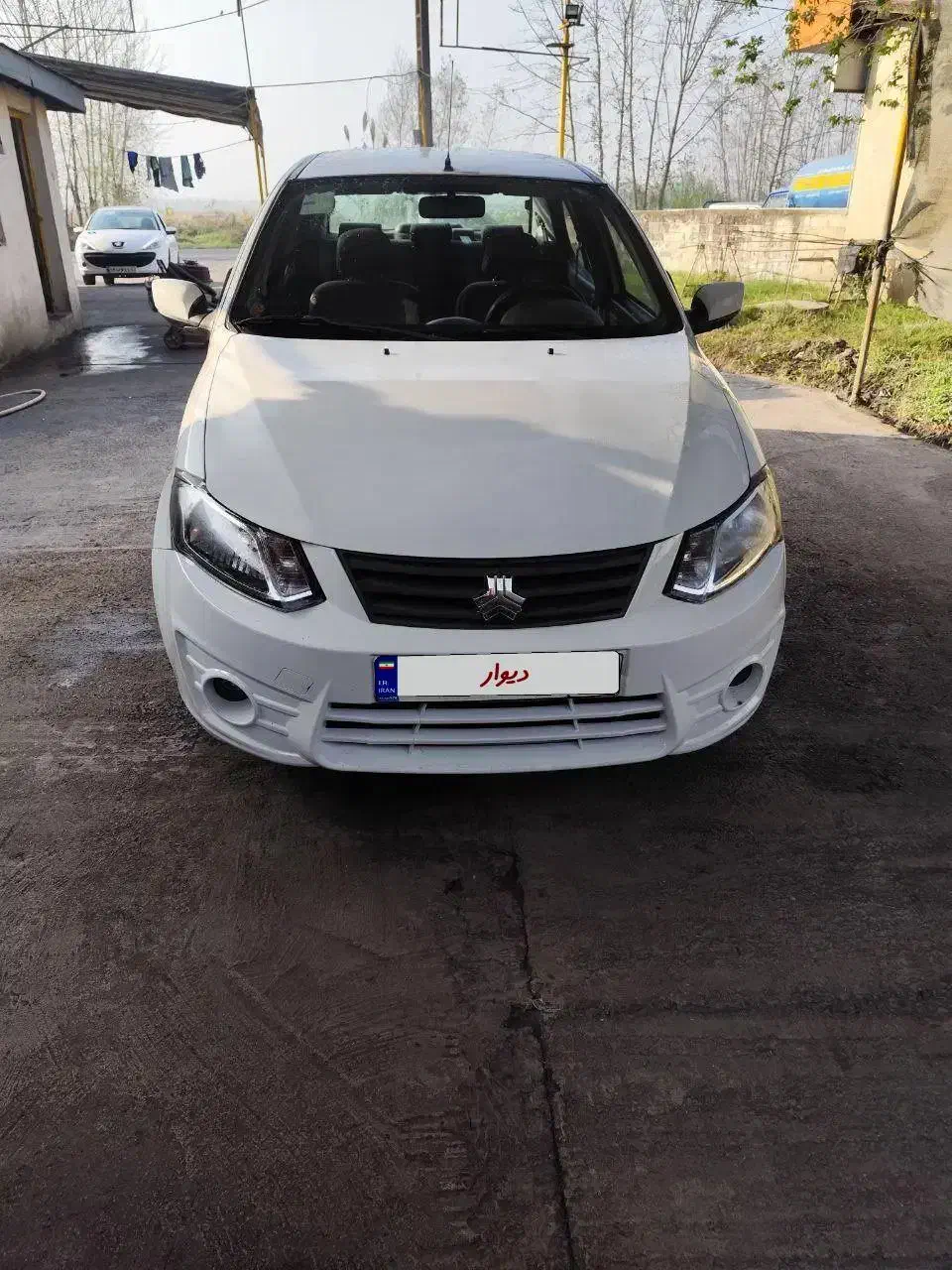 ساینا 99. . عروسک|خودرو سواری و وانت|لشت نشا, |دیوار