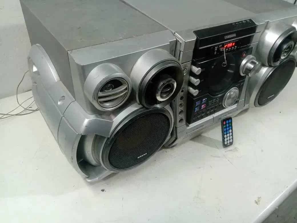 ضبط وباند سامسونگ 3800فلش بلوتوث خور|سیستم صوتی خانگی|اسلام‌شهر, شهرک واوان|دیوار