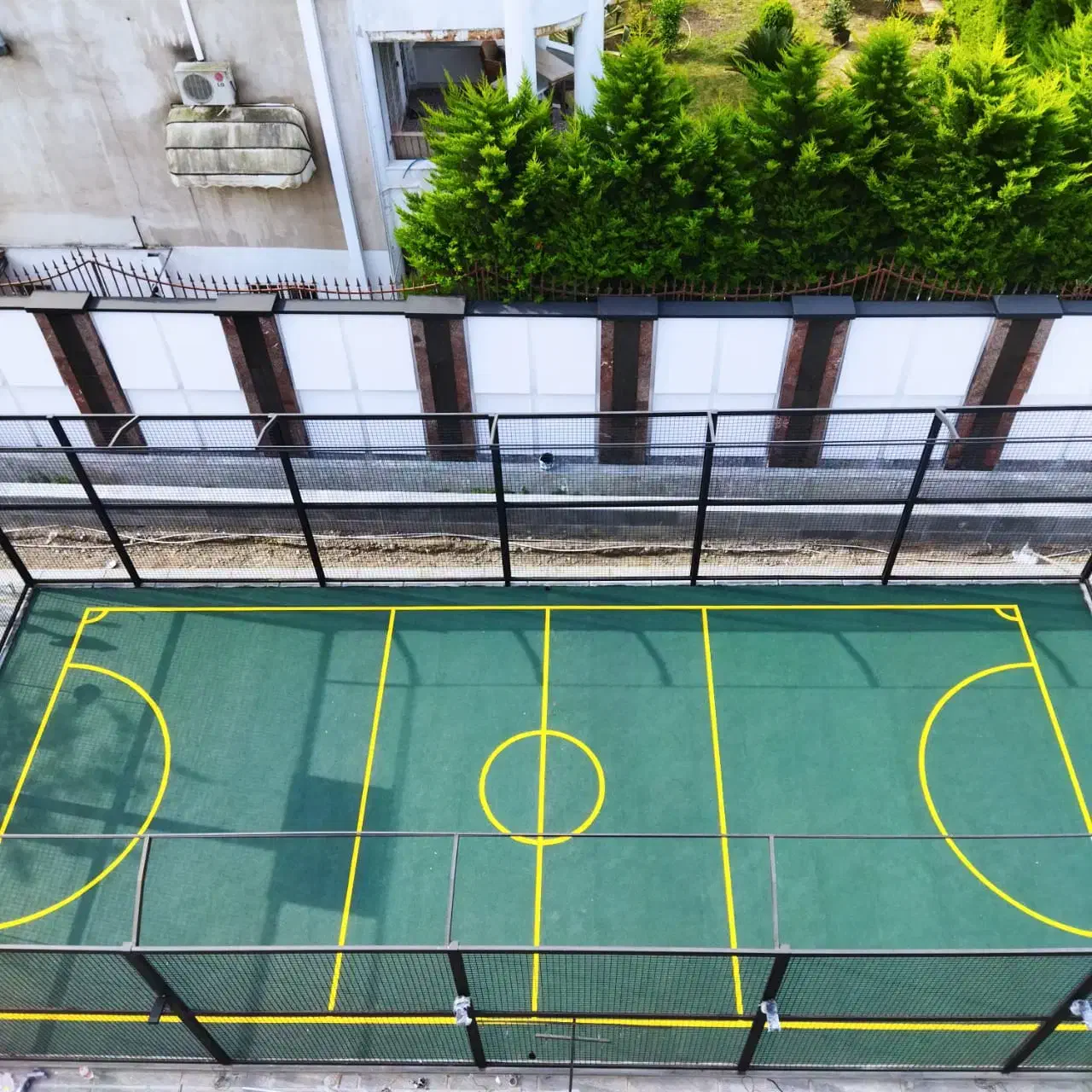 کفپوش  گرانولی ، درجاریز ، پایه پرچم|تجهیزات ورزشی|تهران, فلسطین (میدان انقلاب)|دیوار