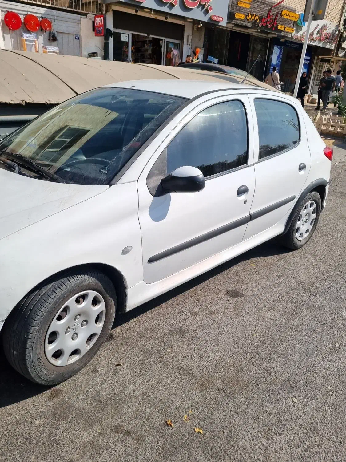 پژو 206 تیپ 5 تمیز|خودرو سواری و وانت|اصفهان, مسجد مصلی|دیوار