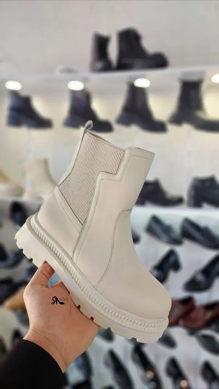 پوتین رنگ کرم استخونی سایز 40|کیف، کفش، کمربند|خرمآباد (تنکابن), |دیوار