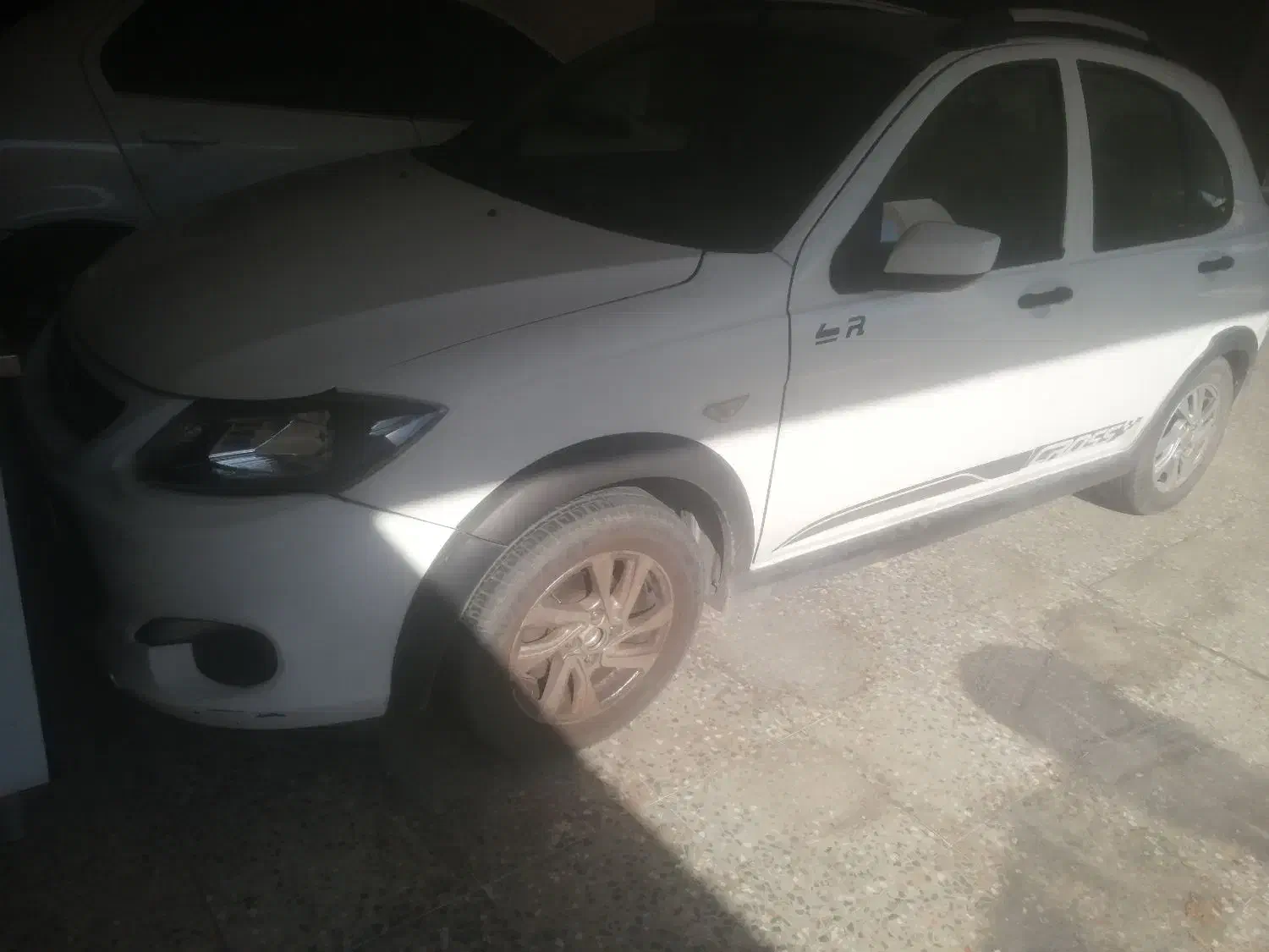 فروش کوییک R مدل 99|خودرو سواری و وانت|شیراز, ریشمک|دیوار