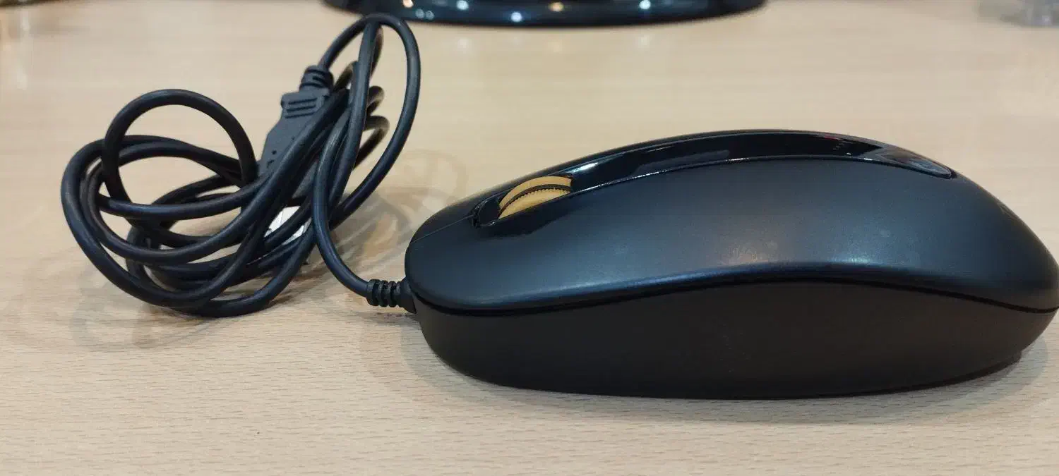 موس بزرگ کامپیوتر و هدست پخش موزیک|قطعات و لوازم جانبی رایانه|بابلسر, |دیوار