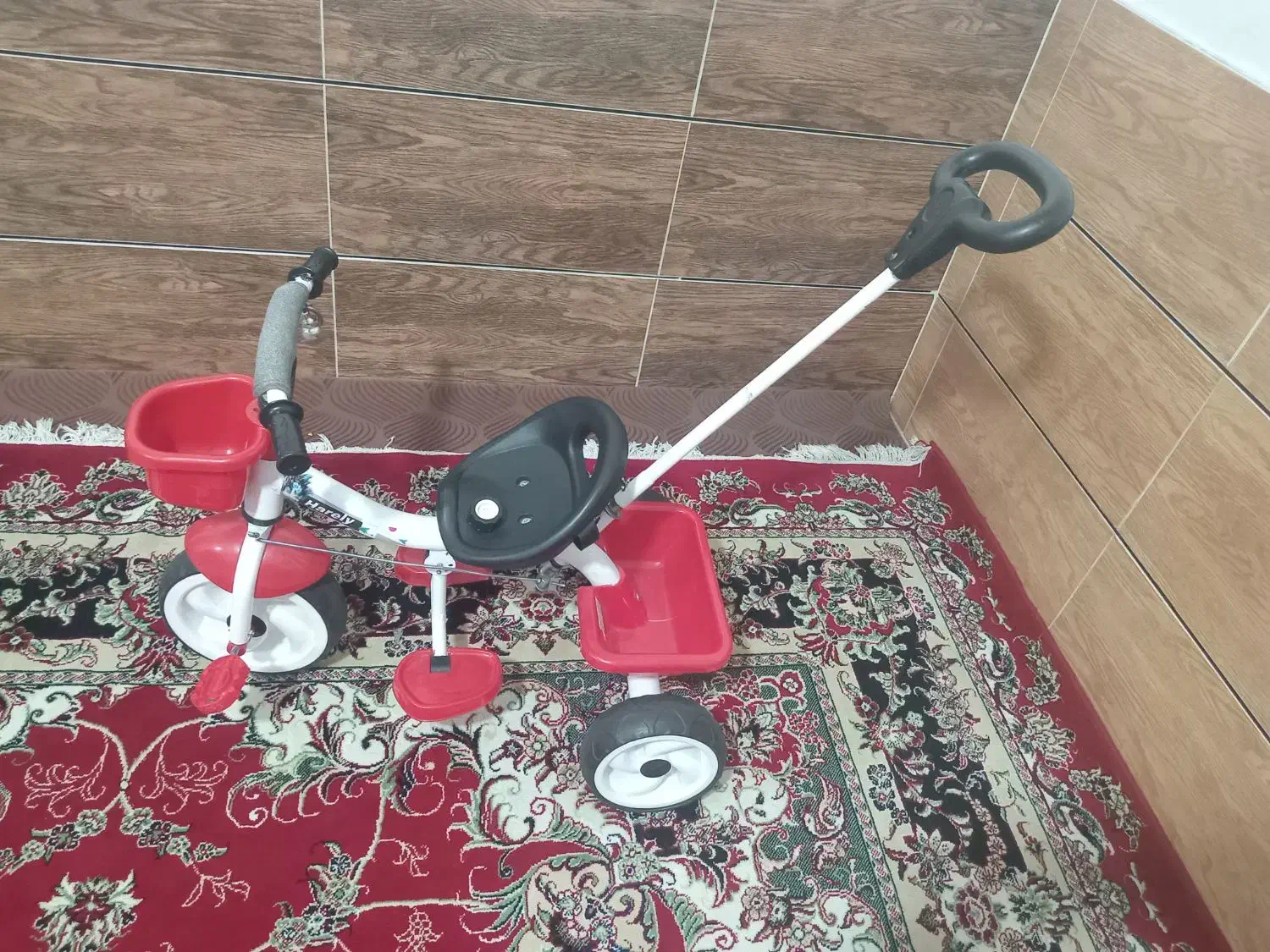 سه چرخه سالم سالم استفاده‌ نشدفقط داخل خانه|اسباب‌بازی بچه|گرگان, |دیوار