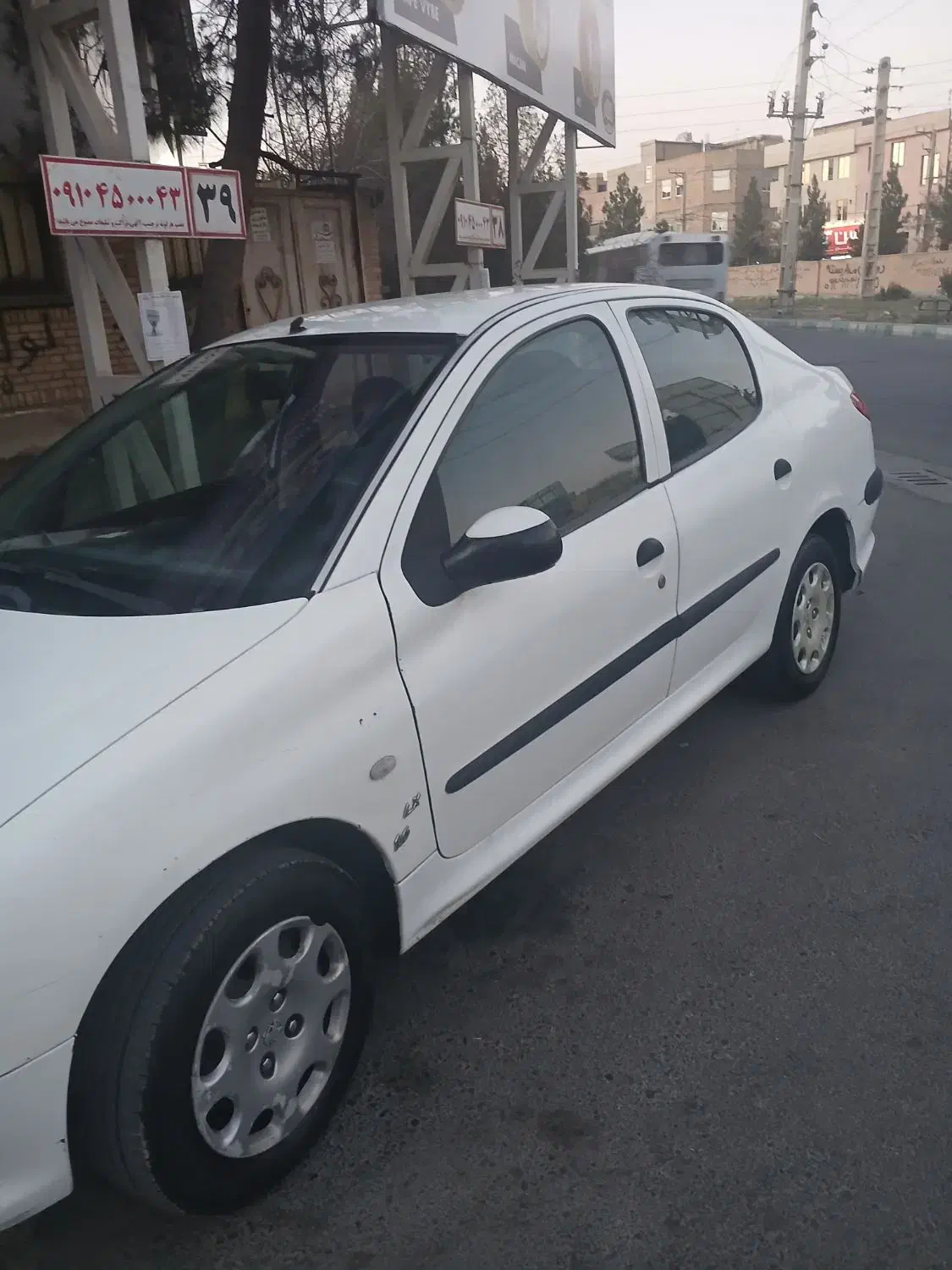 فروش۲۰۶sdمدل۹۰v8tu5|خودرو سواری و وانت|رباط‌کریم, شهرک صنعتی نصیرآباد|دیوار