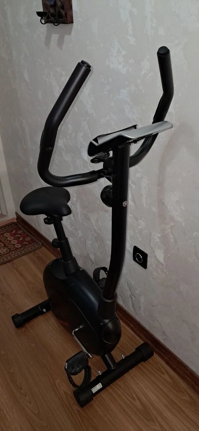 دوچرخه ثابت مگنتیک Azimuth AZ B240 با قیمت توافقی|تجهیزات ورزشی|تهران, شکیبا|دیوار