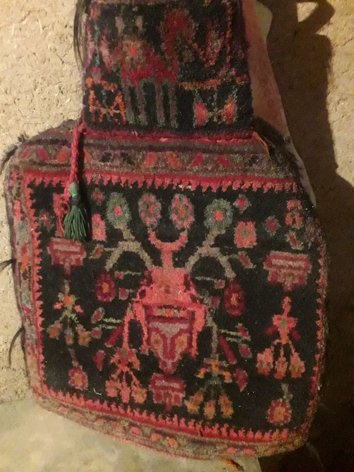 خورجین و نمکدان دستباف قدیمی|فرش|کرمان, |دیوار