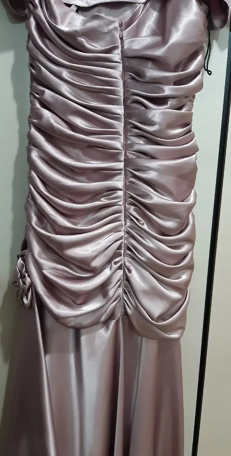 لباس خواب یاسی|لباس|باغ ملک, |دیوار