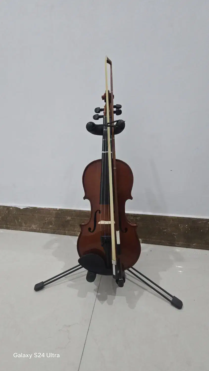 ویولن 2.4|ویولن|پرند, فاز ۰|دیوار