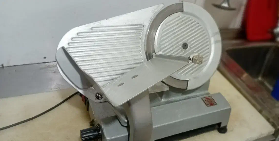 کالباس بر و فر پیتزا۹ بشقابه|کافیشاپ و رستوران|گلستان (تهران), |دیوار