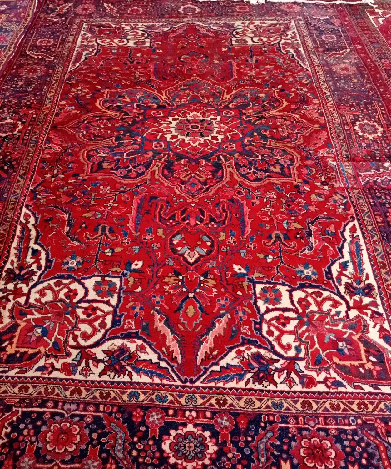 فرش دستبافت کارکرده|فرش|اهر, |دیوار