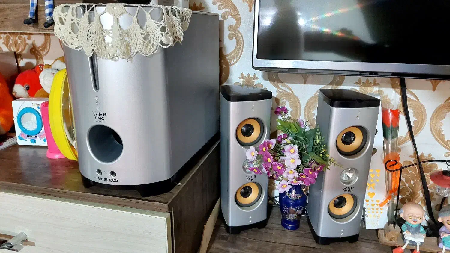 کامپیوتر،اسپیکر،باند|رایانه رومیزی|گالیکش, |دیوار