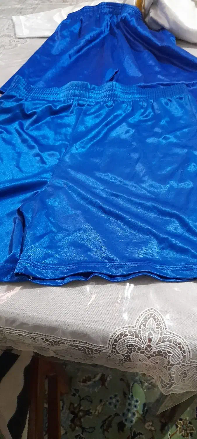 لباس ورزشی|لباس|گنبد کاووس, |دیوار