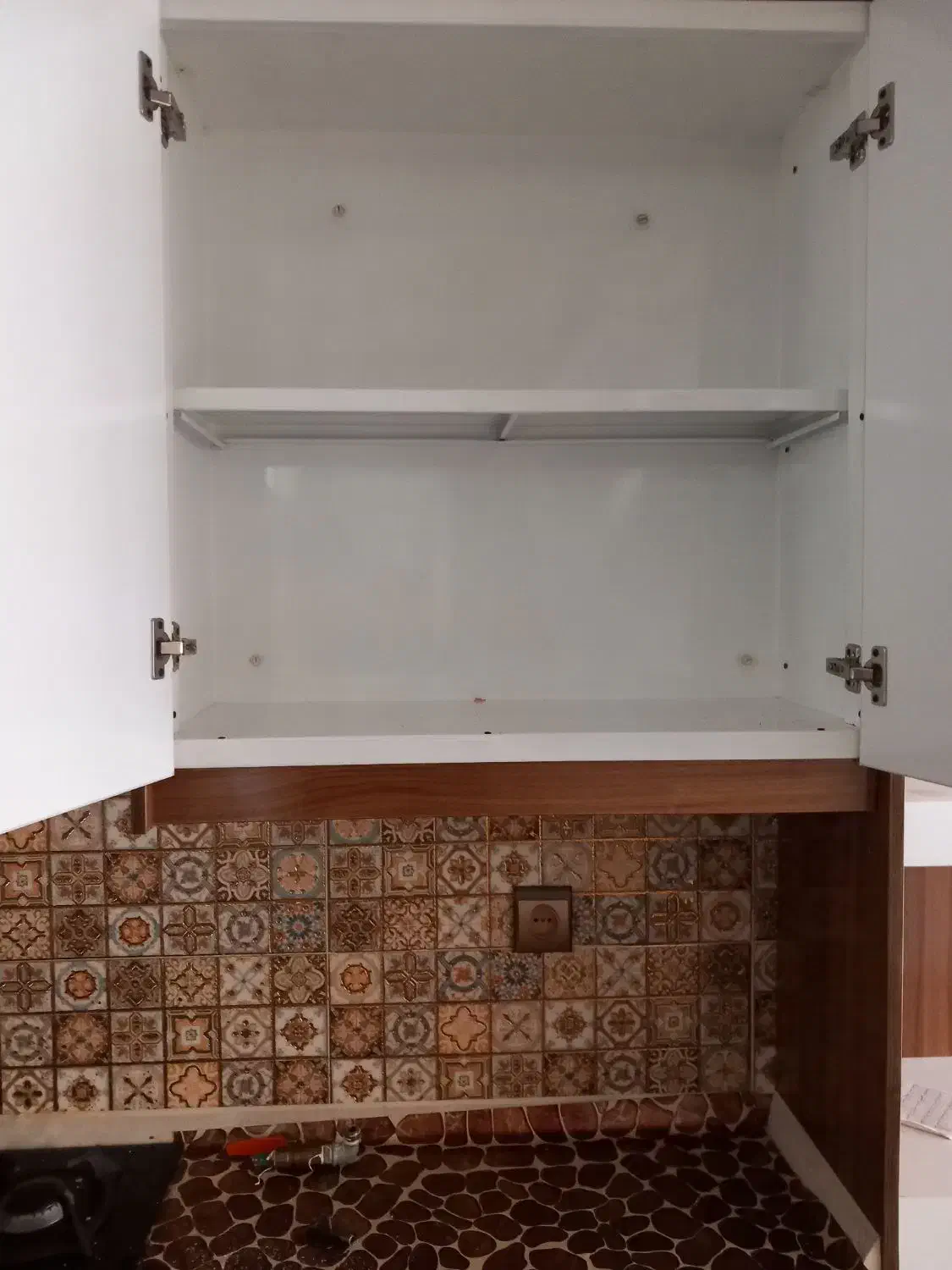 کابینت|آب‌چکان و نظم‌دهنده ظروف|اصفهان, فجر|دیوار