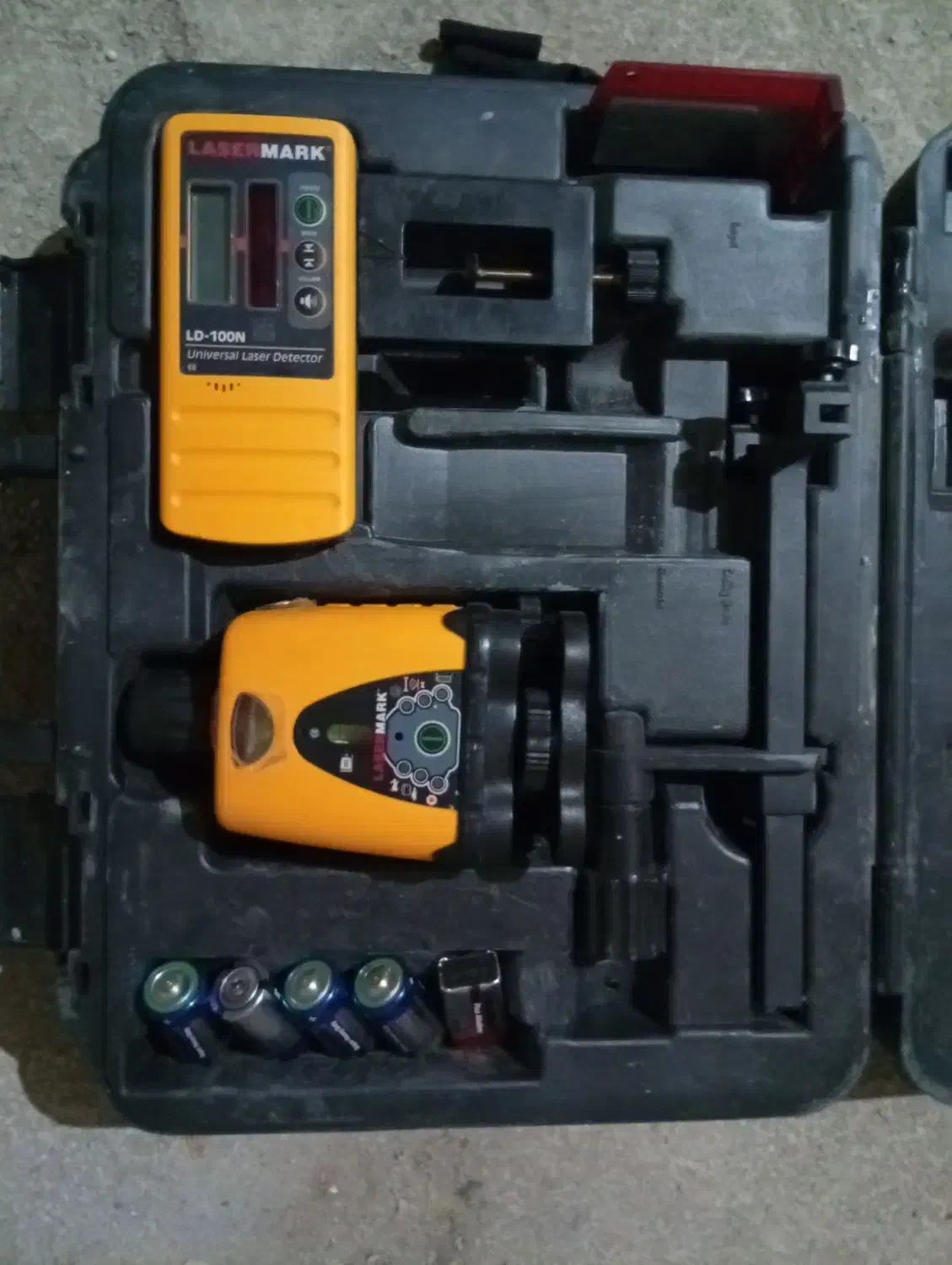 تراز لیزری گردان|ابزارآلات|نظرآباد, شهرک سید جمال الدین|دیوار