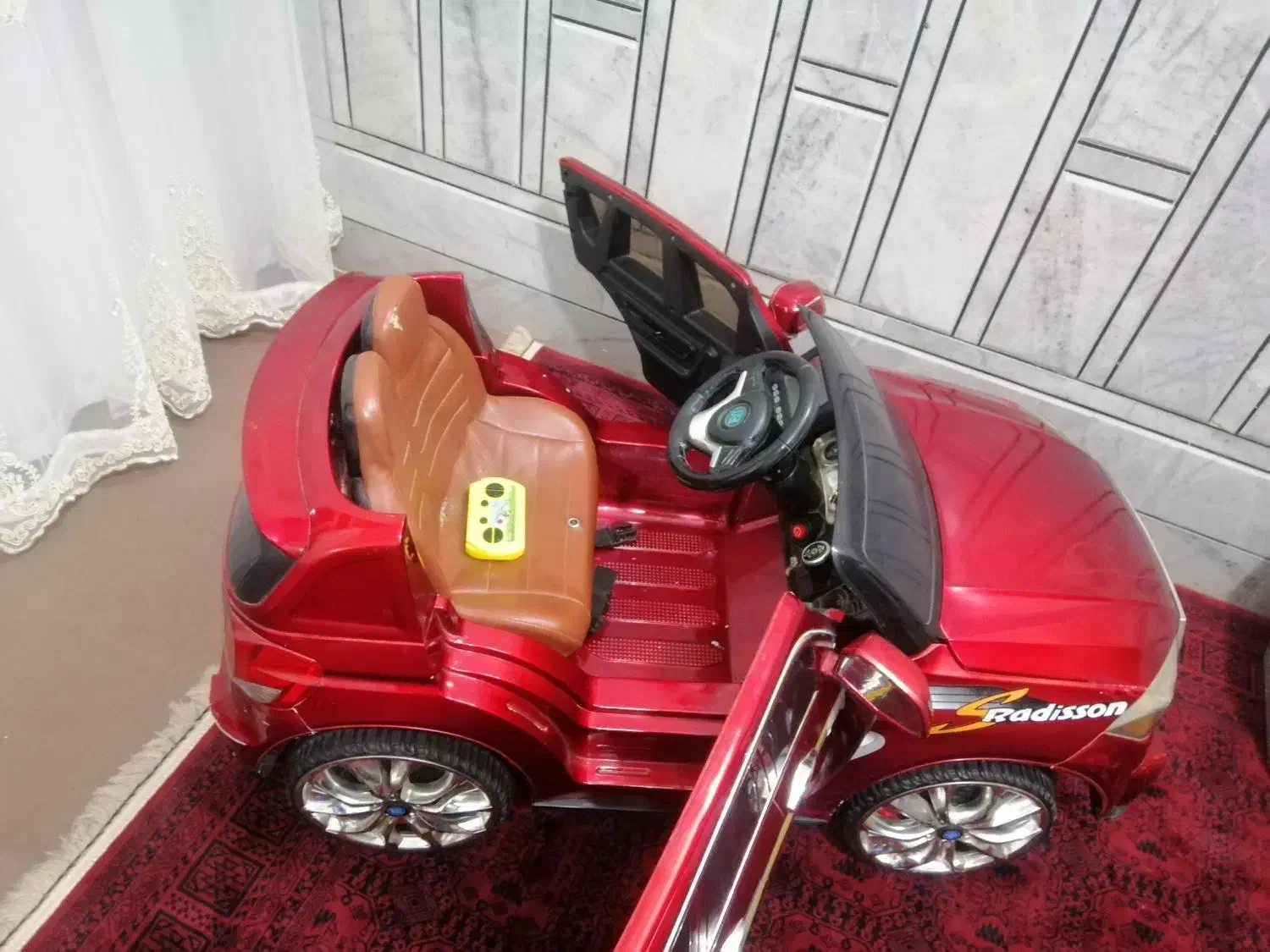 ماشین شارژی پرادو کنترل دار باطری نو قوی و سرعتی|اسباببازی|اصفهان, آزادان|دیوار