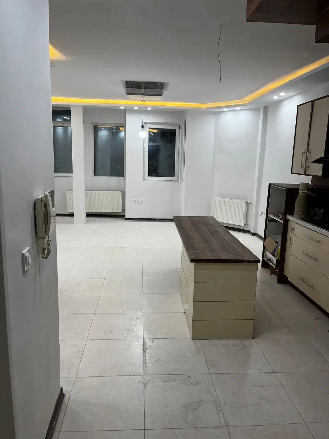 یک واحد خوش نقشه واقع در کوثر|اجارهٔ آپارتمان|مشهد, کوثر|دیوار