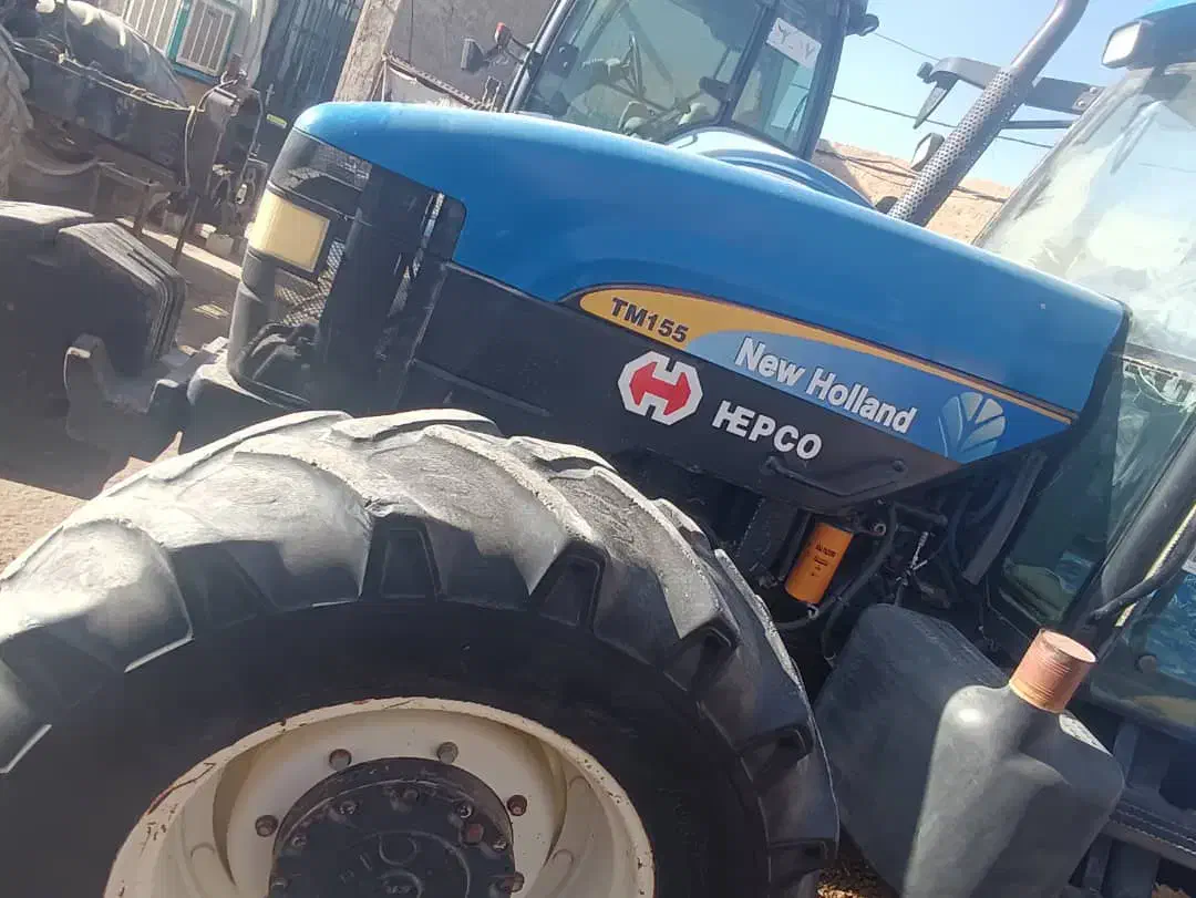 تراکتور نیوهلند|ماشینآلات صنعتی|بوئین زهرا, |دیوار