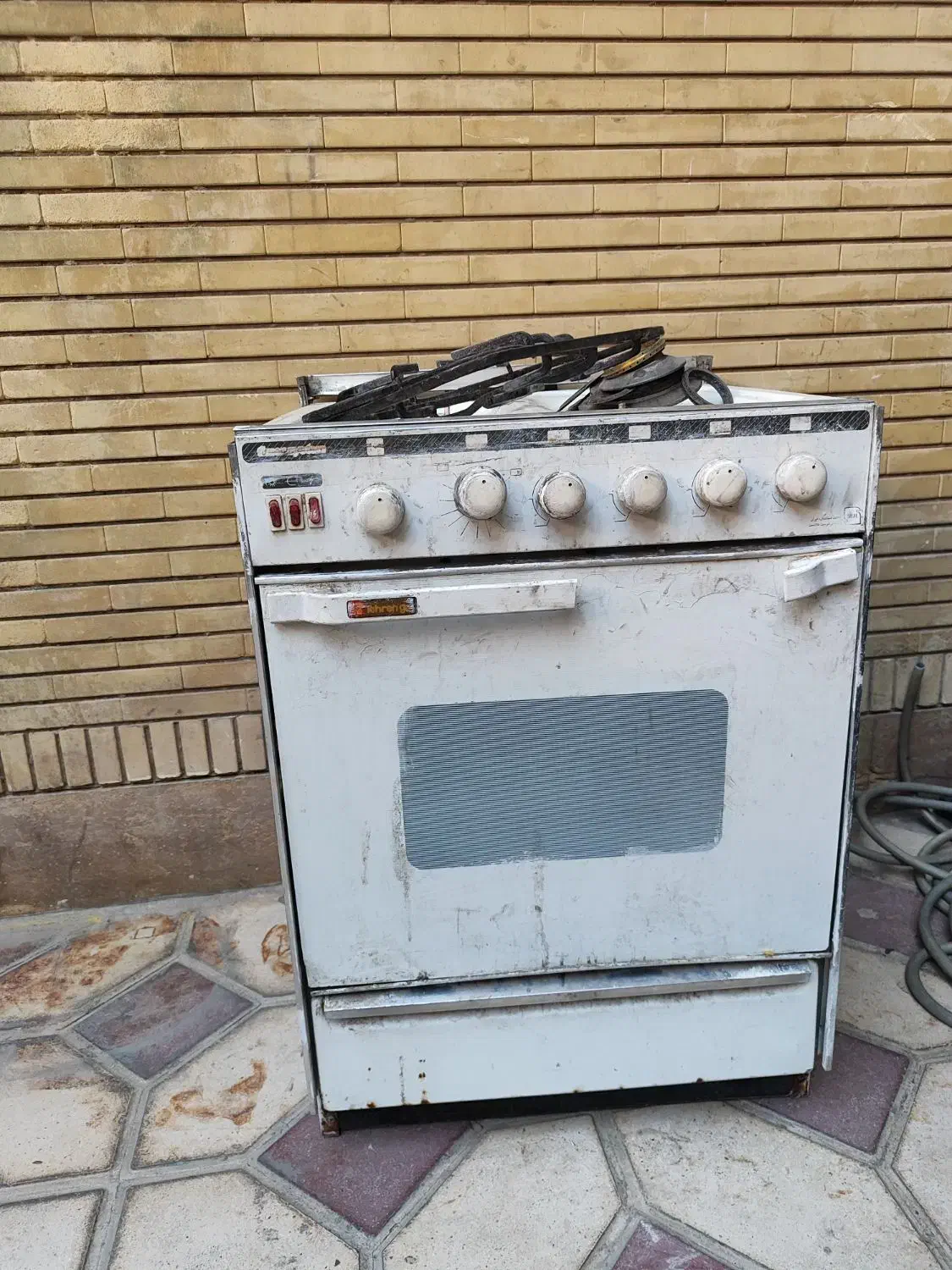 اجاق گاز فردار|اجاق گاز و لوازم برقی پخت‌وپز|شیراز, کاراندیش|دیوار
