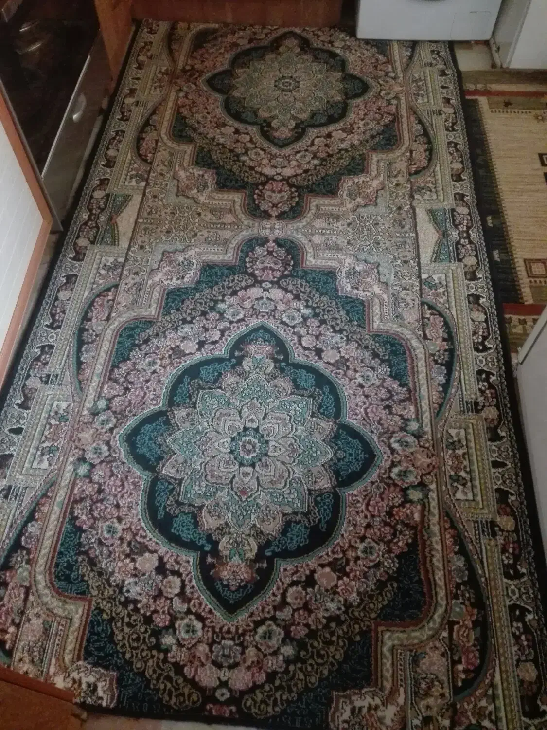 فرش آشپزخانه و فرش کناره|فرش|تهران, نصرت|دیوار