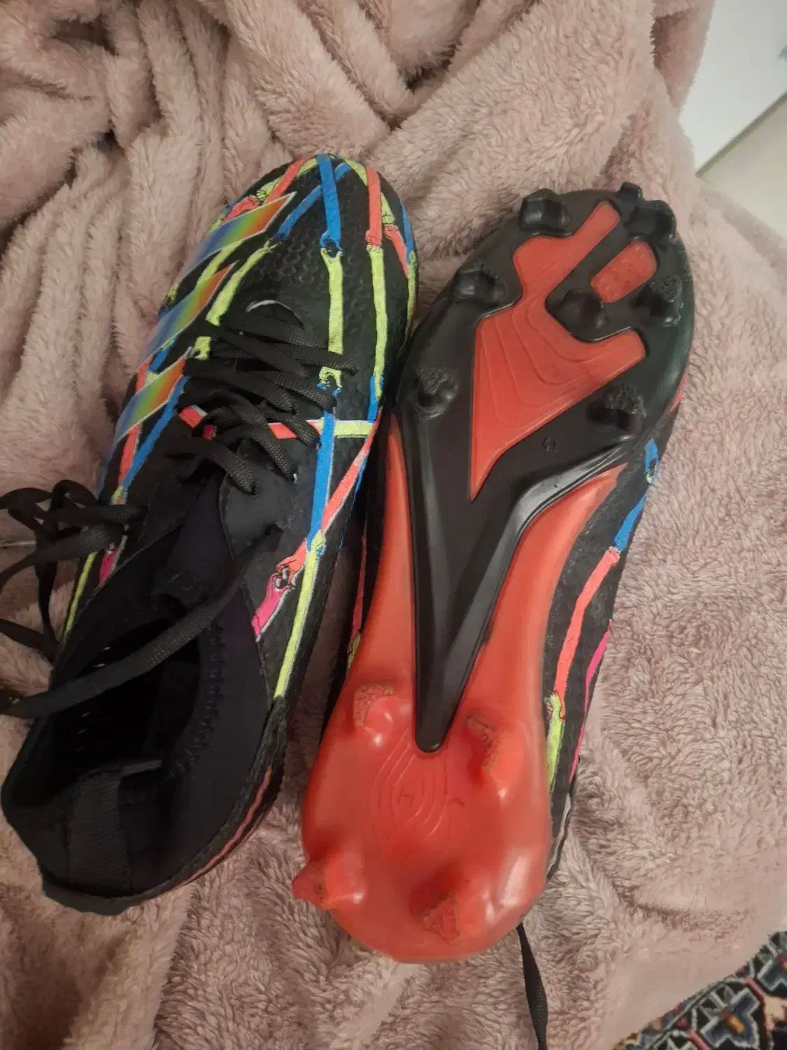 کفش فوتبالی نو سایز ۴۱،۵|کیف، کفش، کمربند|صباشهر, |دیوار