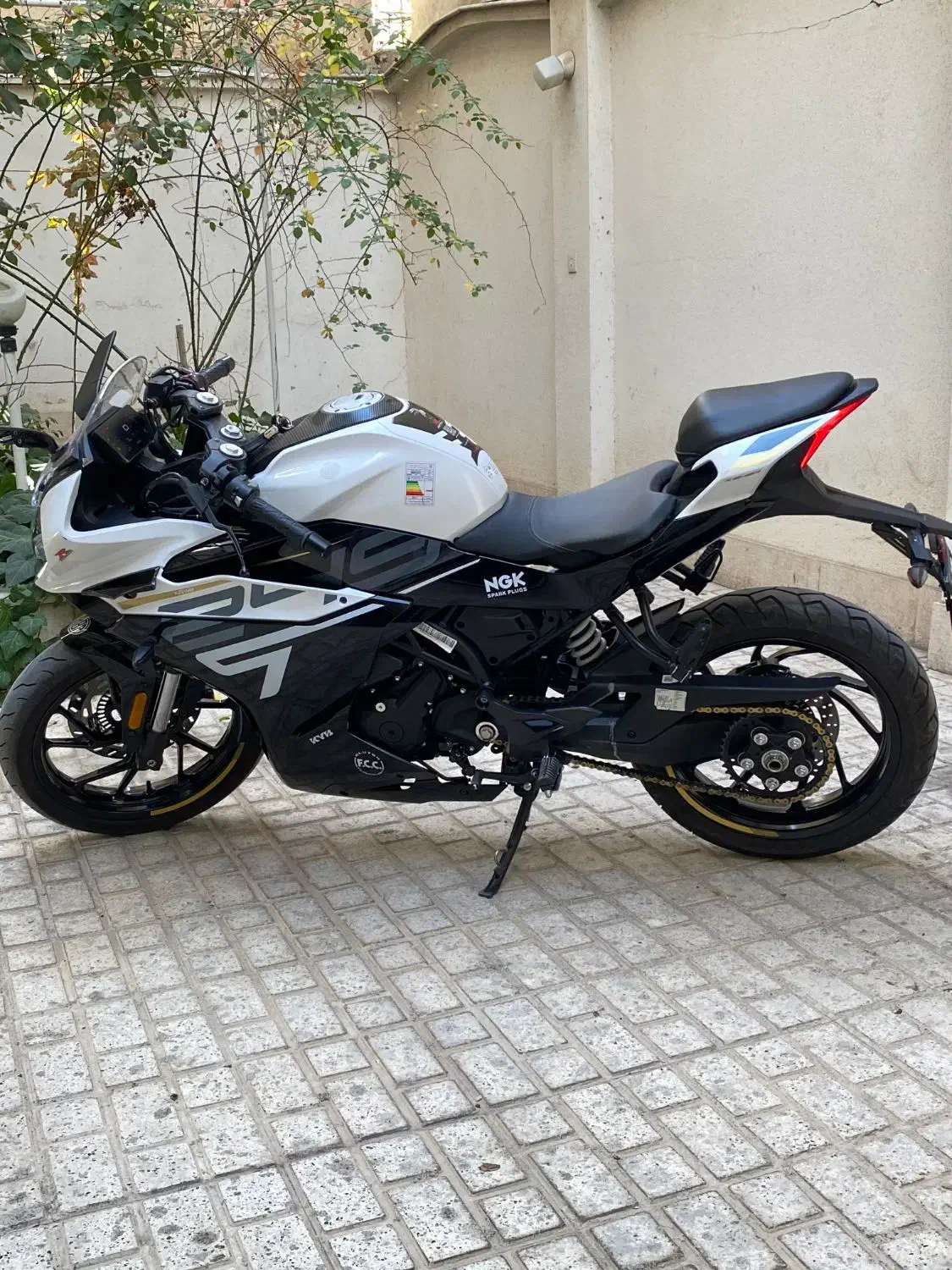 موتور کی وی 249 ریس|موتورسیکلت|مشهد, کوثر|دیوار