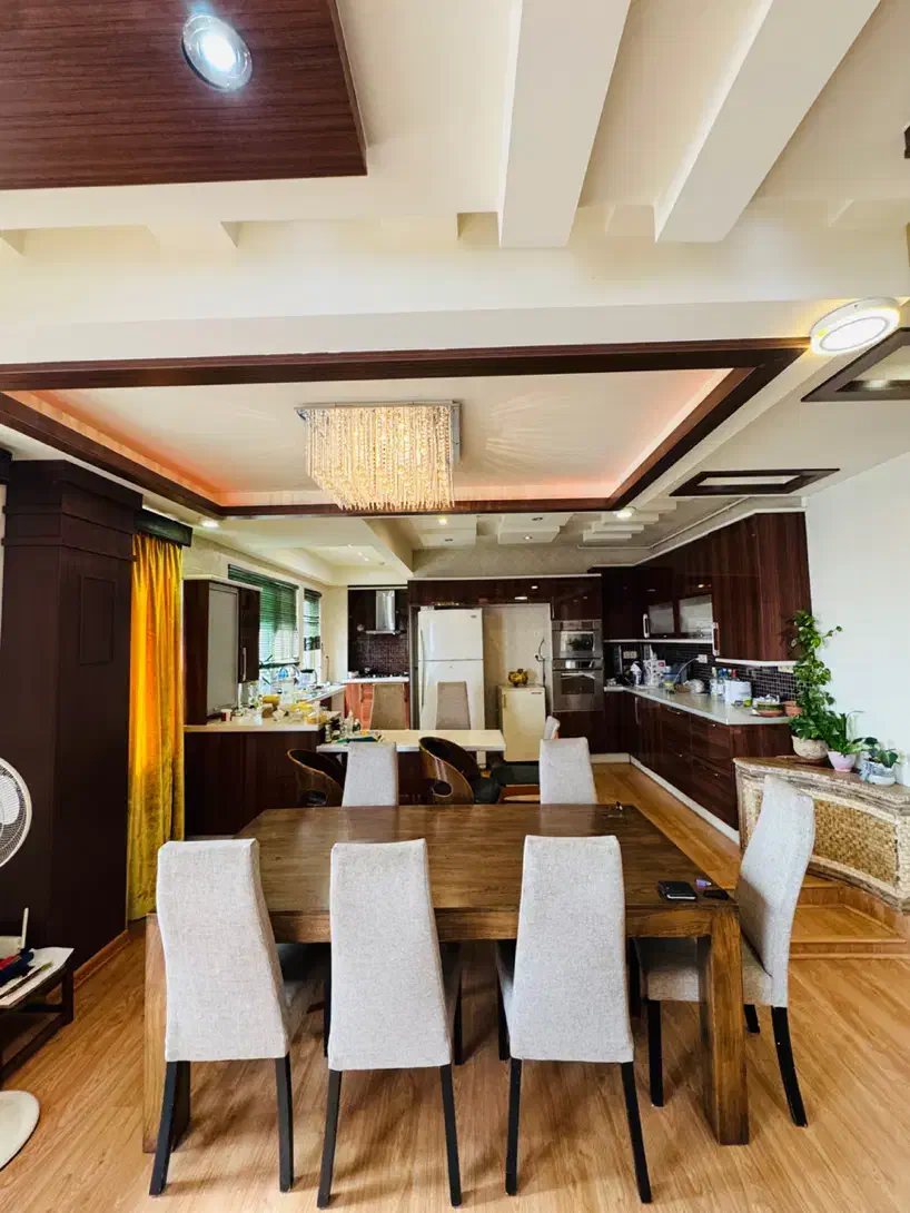 تاج محل ۲۲۰متری/منظریه/فوری قابل تهاتر|فروش آپارتمان|رشت, منظریه|دیوار