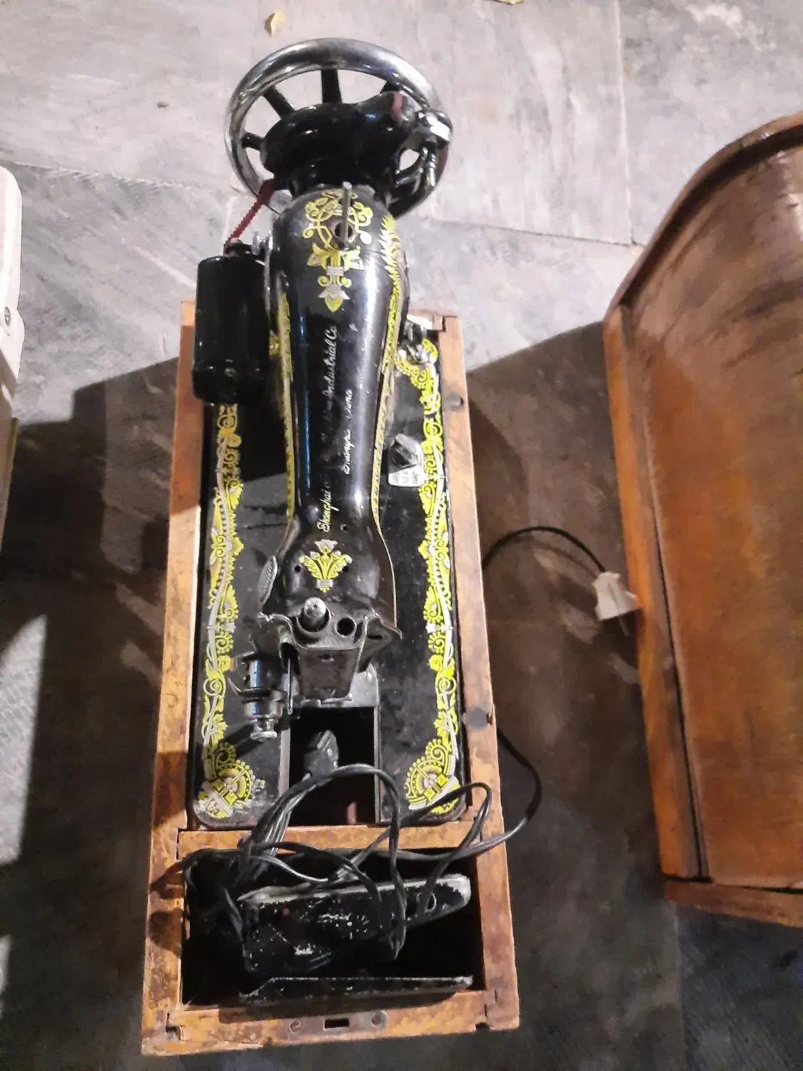 دو عدد چرخ خیاطی یکی اصل ژاپن|چرخ خیاطی و ریسندگی|خوی, |دیوار