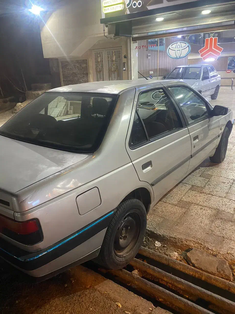 پژو ۴۰۵ نقرهای|خودرو سواری و وانت|تایباد, |دیوار