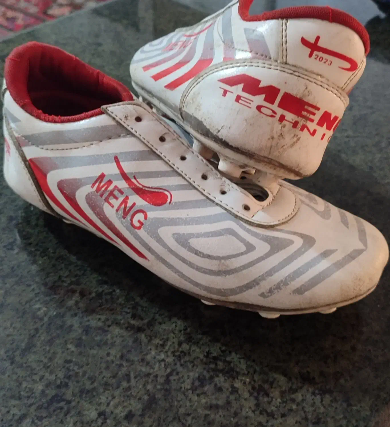 کفش استوک|کیف، کفش، کمربند|دورود, |دیوار