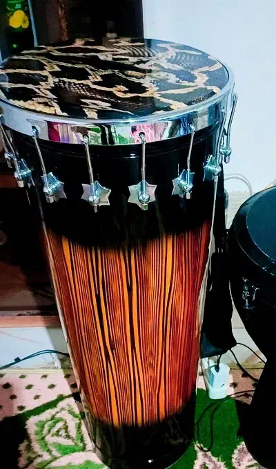 ساز تیمبائو|درام و پرکاشن|رفسنجان, |دیوار