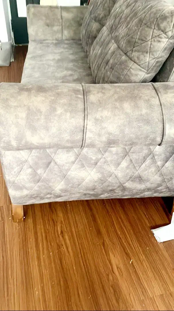 مبل راحتی هفت نفره|مبلمان خانگی و میز عسلی|رشت, گلسار|دیوار