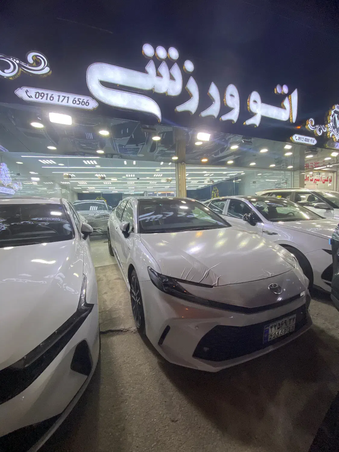 تویوتا کمریLE|خودرو سواری و وانت|بهبهان, |دیوار