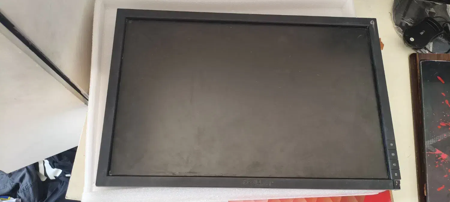 مانیتور 19اینچ|قطعات و لوازم جانبی رایانه|شیراز, سفیرشمالی|دیوار