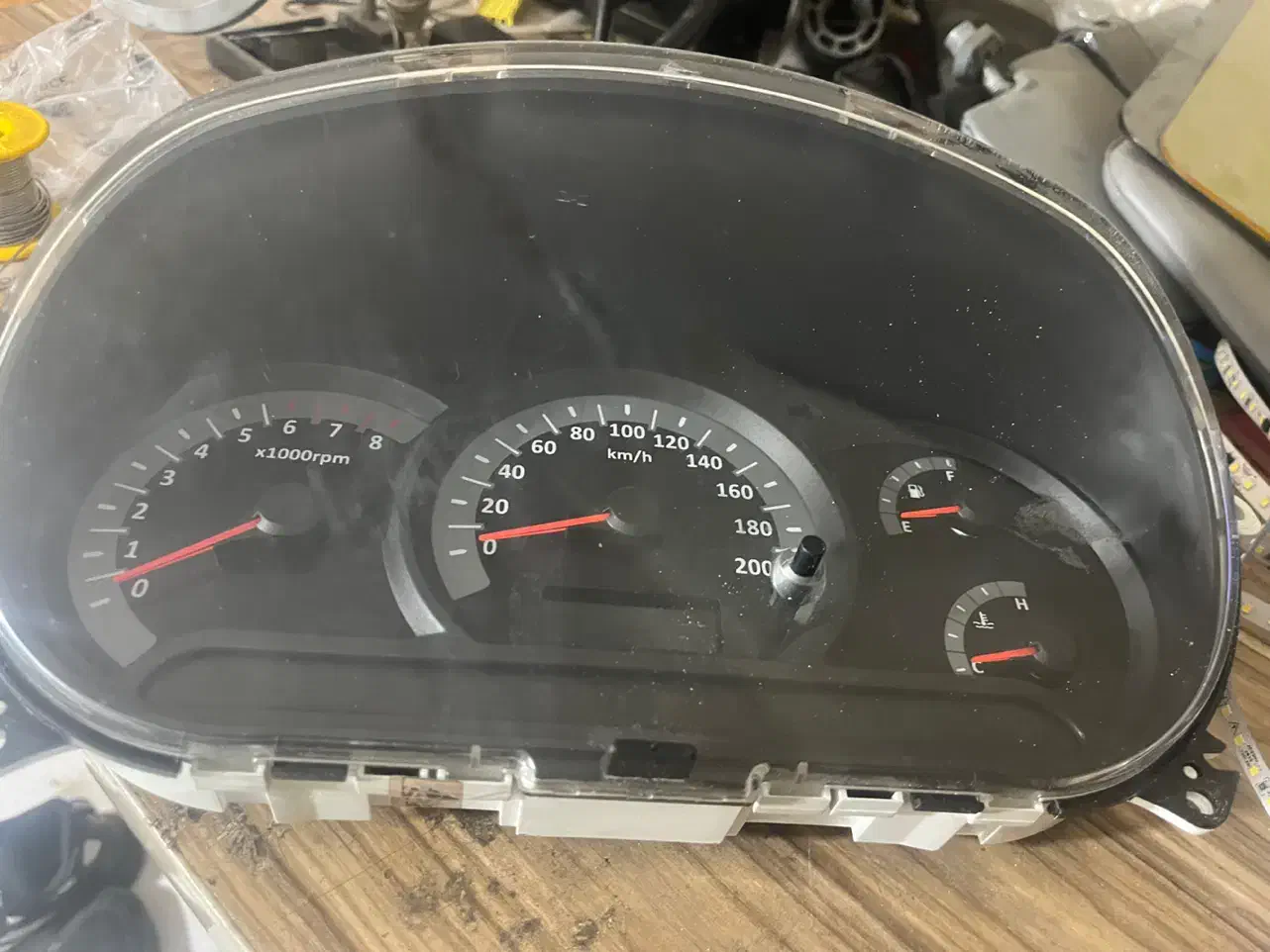 کیلومتر و ایسیو تیبا ساینا کوییک|قطعات یدکی و لوازم جانبی|تهران, آبشار|دیوار