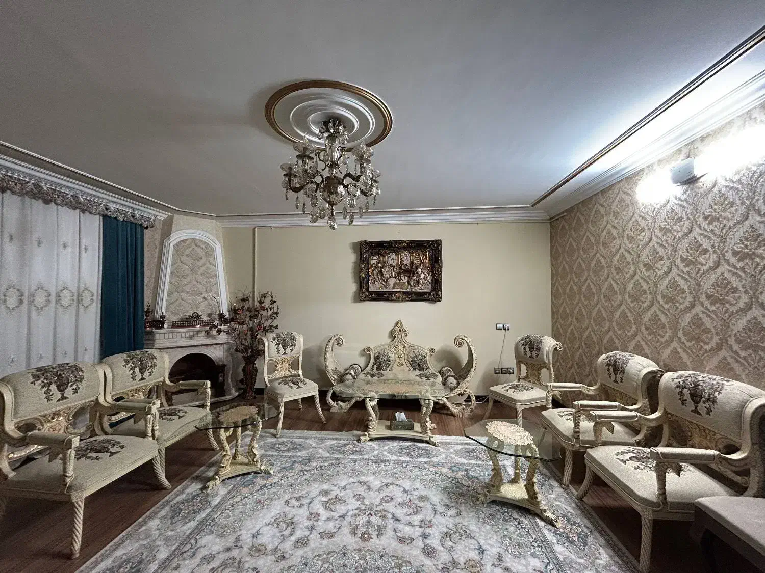 مبلمان سلطنتی راحتی ۹ نفره کم کارکردو...|مبلمان خانگی و میز عسلی|شاهرود, |دیوار