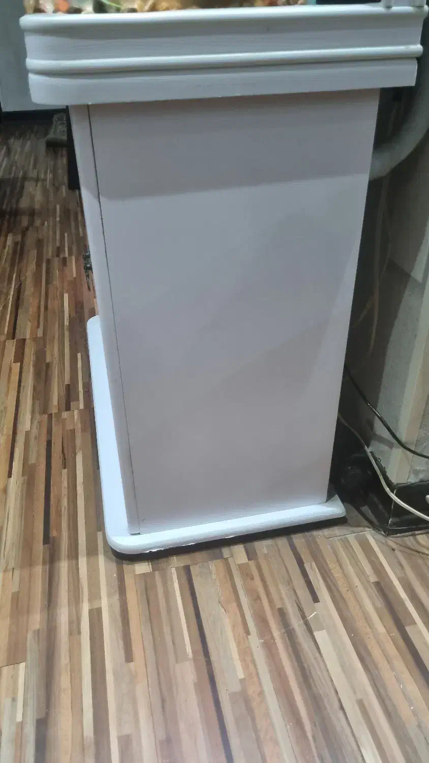 فروش آکواریوم شرکتی ۸۰ سانت،سالم و تمیز|ماهی|چمران, |دیوار