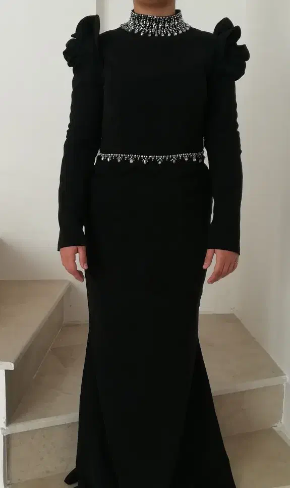 لباس مجلسی|لباس|شهریار, شهرک بهاران (ویره)|دیوار