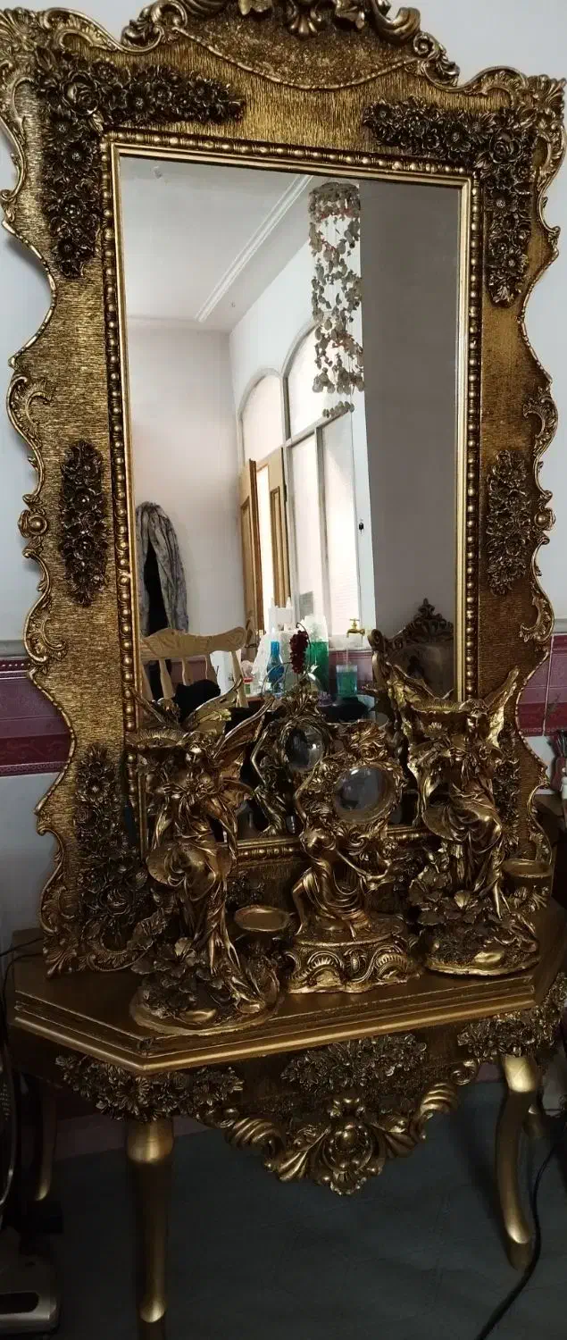 میز نهار خوری و آینه شمعدون|میز و صندلی غذاخوری|قم, زند آباد|دیوار