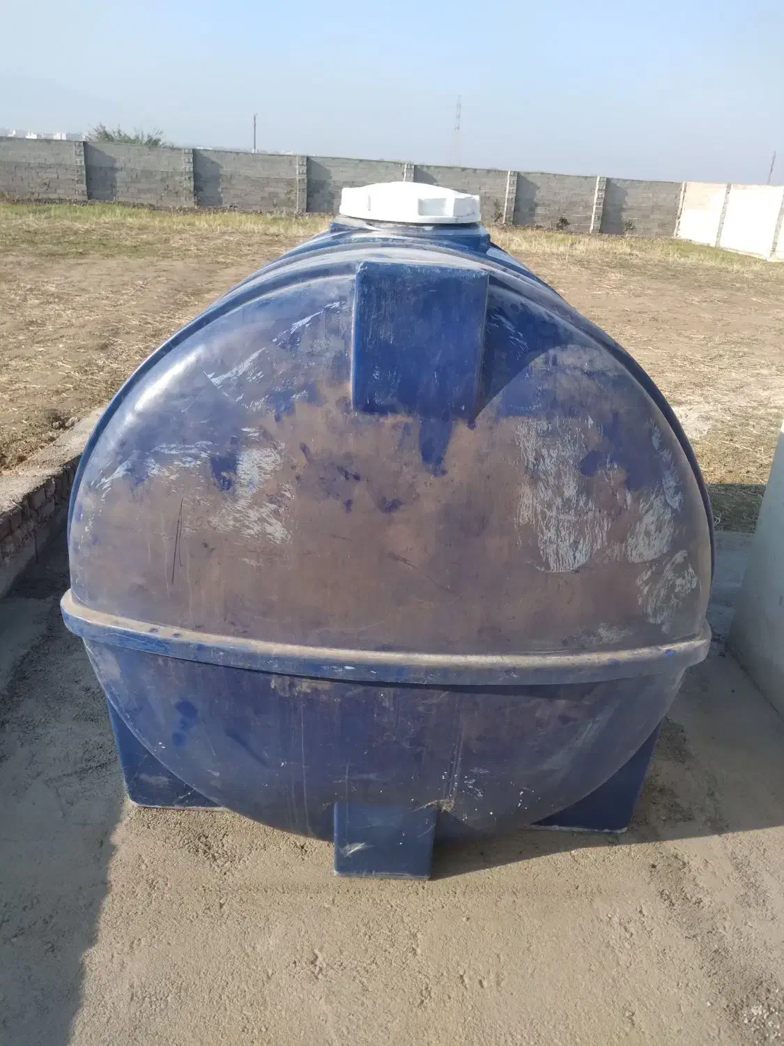 تانکر اب ۳۰۰۰ لیتری سالم|مصالح و تجهیزات ساختمان|گرگان, |دیوار