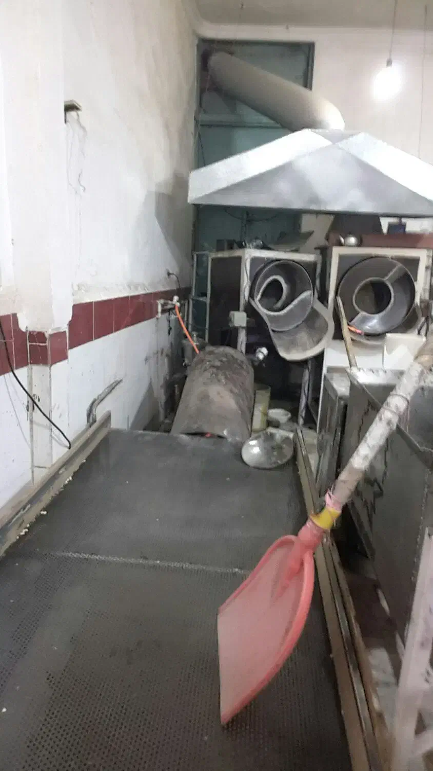 کارگاه تخمه پزی مزمز|کافیشاپ و رستوران|نقده, |دیوار