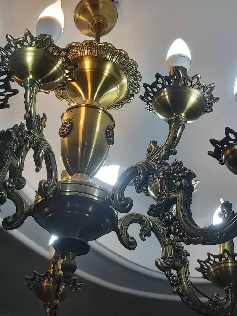 لوستر ده شاخه|لوستر و چراغ آویز|کرج, شهرک جهاننما|دیوار