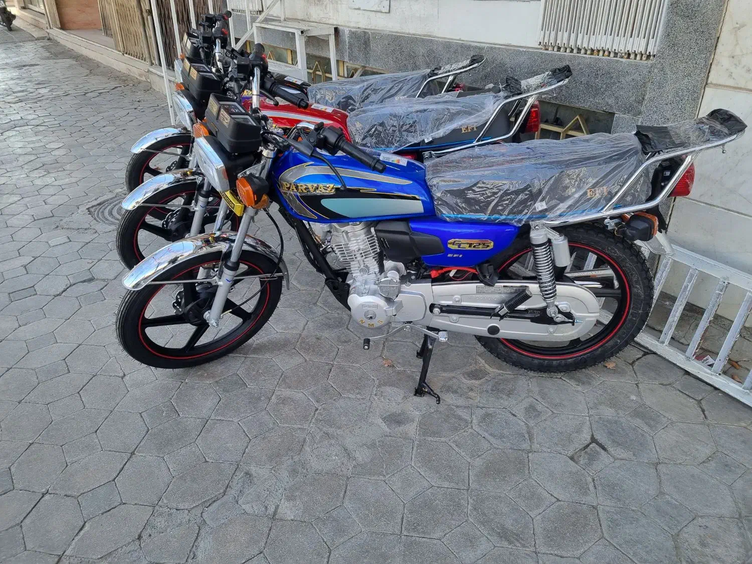 هندا پرواز ۴۰۴|موتورسیکلت|اصفهان, سرتاوه|دیوار