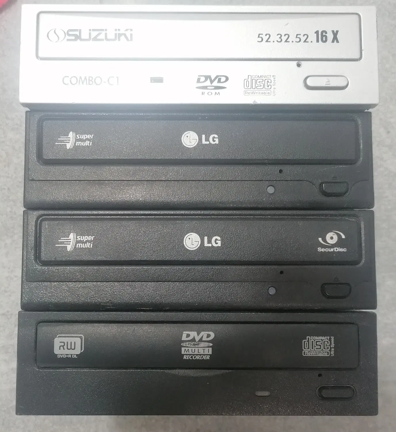 دی وی دی رایتر حراج دست دوم|قطعات و لوازم جانبی رایانه|بافق, |دیوار